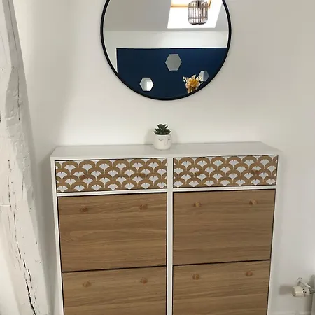 Le Blue, Spacieux, Design Et Chaleureux Apartament