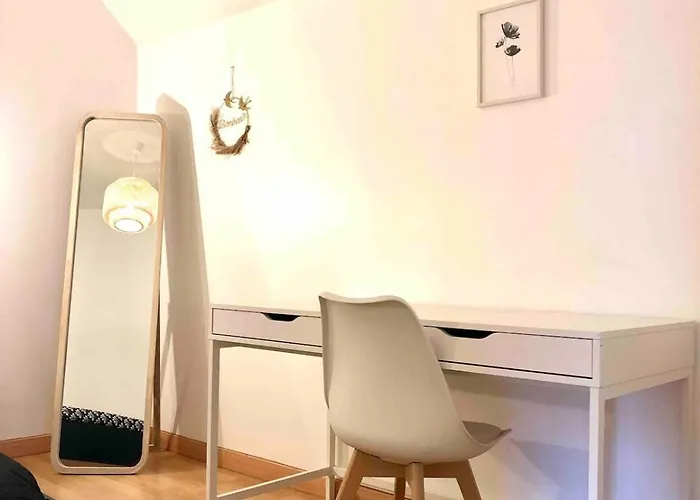 Appartement Le Blue, Spacieux, Design Et Chaleureux Cholet